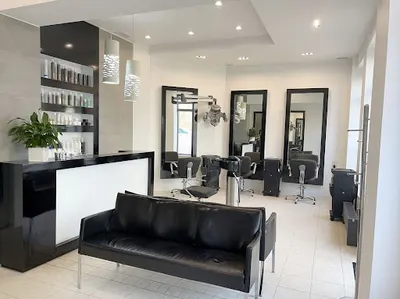 Irena & Justyna. Salon fryzjerski